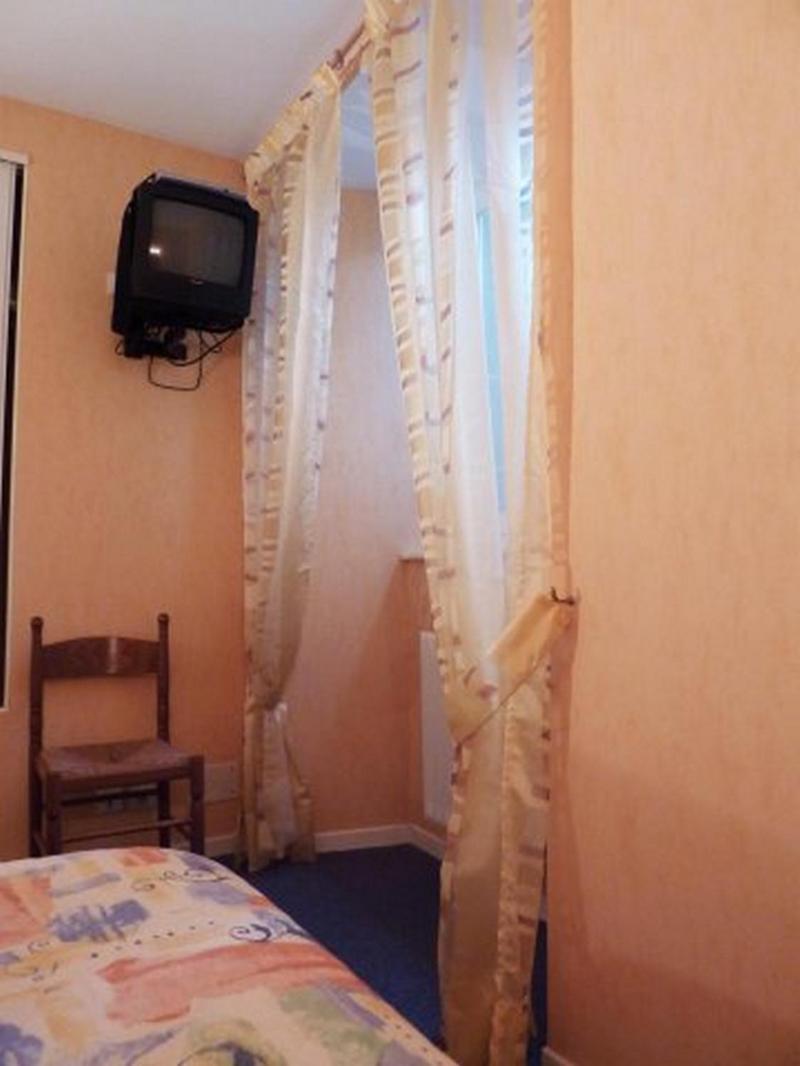 Hotel Restaurant Du Pont-Vieux แซ็ง-ฟลูร์ ภายนอก รูปภาพ