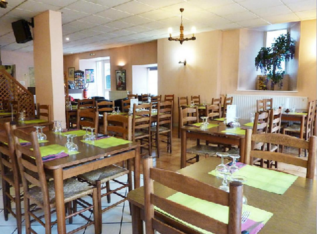 Hotel Restaurant Du Pont-Vieux แซ็ง-ฟลูร์ ภายนอก รูปภาพ